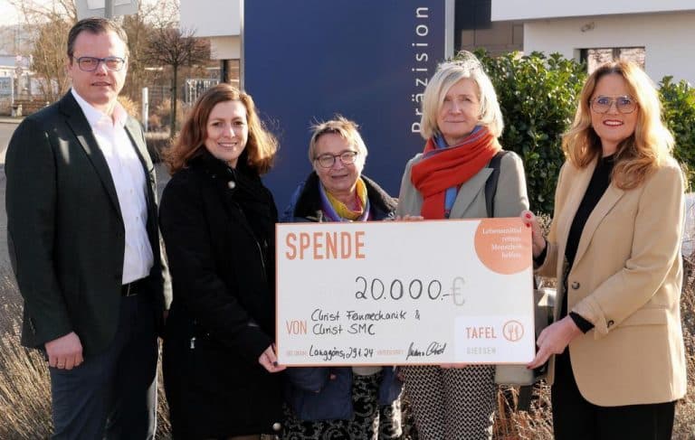 Christ Feinmechanik GmbH & Co. KG - News, Aktuelles - 20.000 Euro an Tafel Gießen und Regionale Diakonie